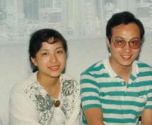 罗京去世讣告（罗京去世13年妻子改嫁富商）(7)