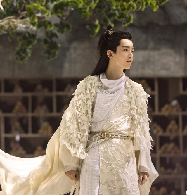 肖战红衣玉骨遥最新路透(任敏领衔玉骨遥)(8)