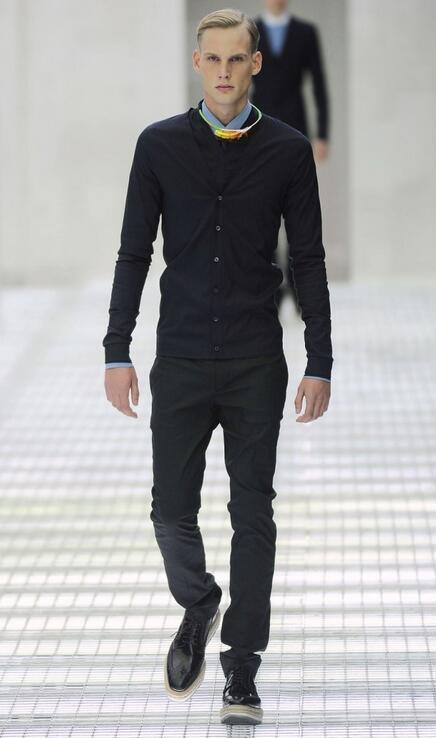 全球最好的十大男装品牌(世界十大男装品牌排行榜)(57)