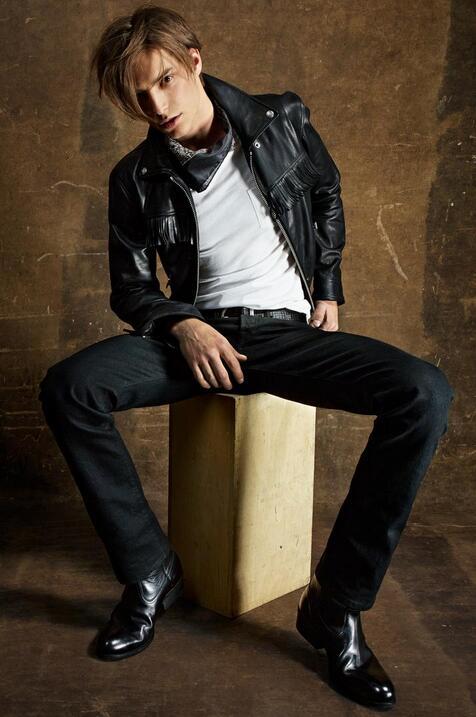 全球最好的十大男装品牌(世界十大男装品牌排行榜)(43)