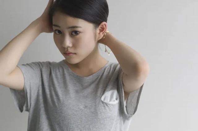 日本人最喜欢的十大女明星（演技超强的20岁美女明星）(20)