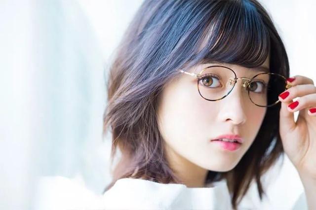 日本人最喜欢的十大女明星（演技超强的20岁美女明星）(3)