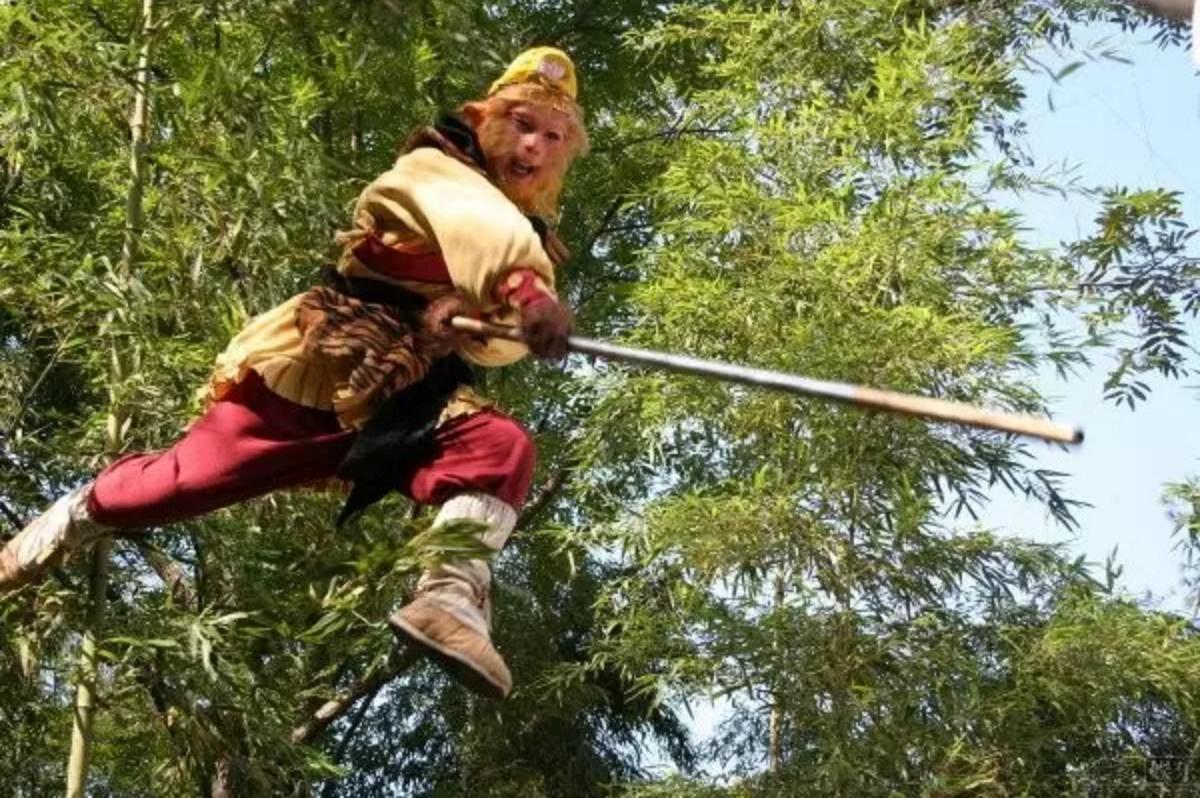 孙悟空父亲到底是谁(孙悟空父亲是剑无是谁)(图4) 孙悟空父亲到底是谁(孙悟空父亲是剑无是谁)(图4)