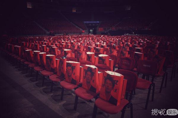 易烊千玺生日什么时候(易烊千玺的生日在什么时候) 易烊千玺 生日 第11张