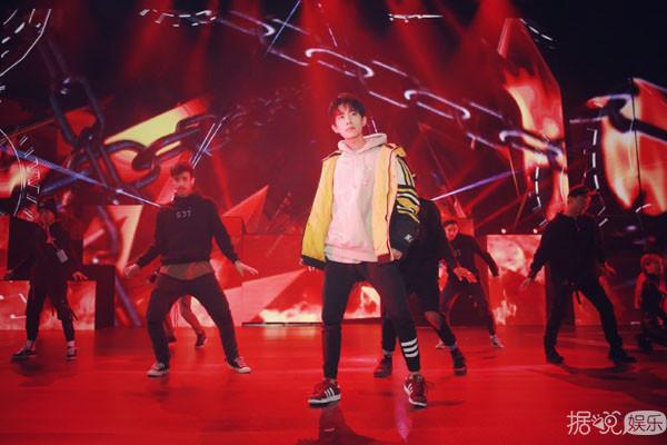 易烊千玺生日什么时候(易烊千玺的生日在什么时候) 易烊千玺 生日 第10张