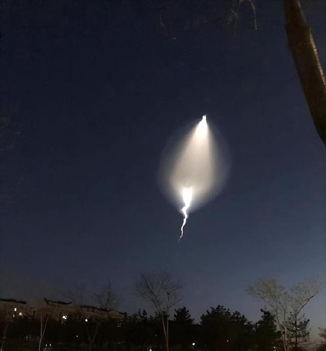北京天空突然发现神秘光点（吉林天空出现奇异的光点）(7)