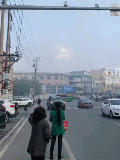 北京天空突然发现神秘光点（吉林天空出现奇异的光点）(2)