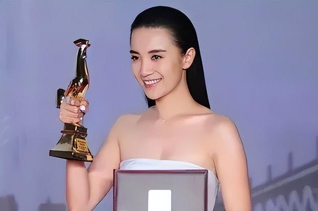 41岁宋佳晒近照(34精明女人)(45)