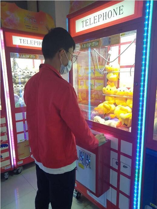 本兮男朋友(网红弦心乐中国内地独立原创歌手)