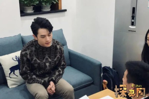 李佳琦直播间为什么停播了(停播原因至今是谜)