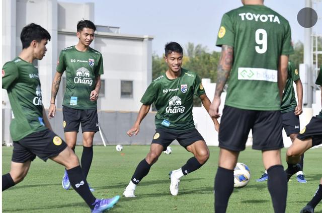 u23国足战胜泰国全场录像(今晚八点U23国足对阵泰国队)(3)