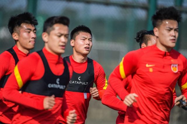 u23国足战胜泰国全场录像(今晚八点U23国足对阵泰国队)(2)