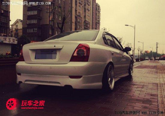 第七代伊兰特蓝色改装最帅效果 老伊兰特换血玩低趴(3)