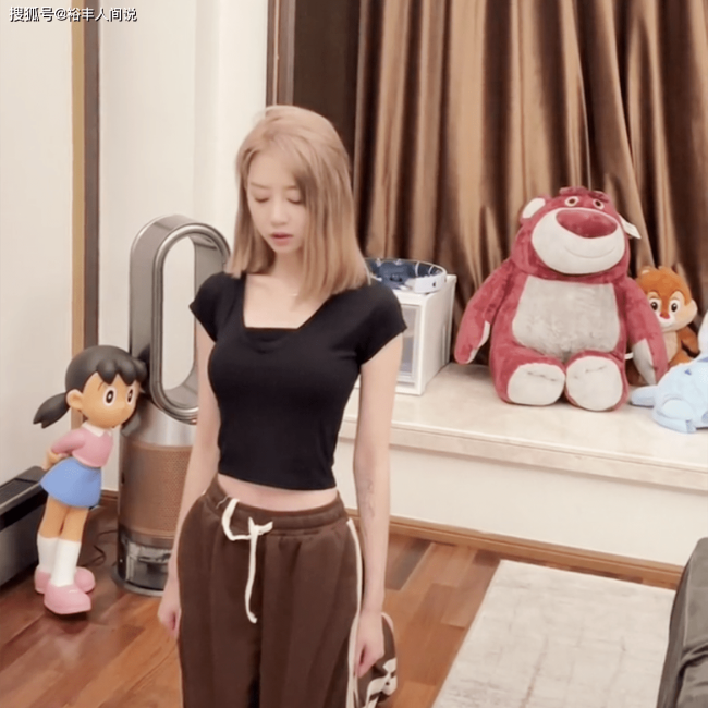 卓仕琳加入三只羊网络其复杂背景惹粉丝不满 前夫是富二代马瑞嵘，还曾是陈学冬女友？