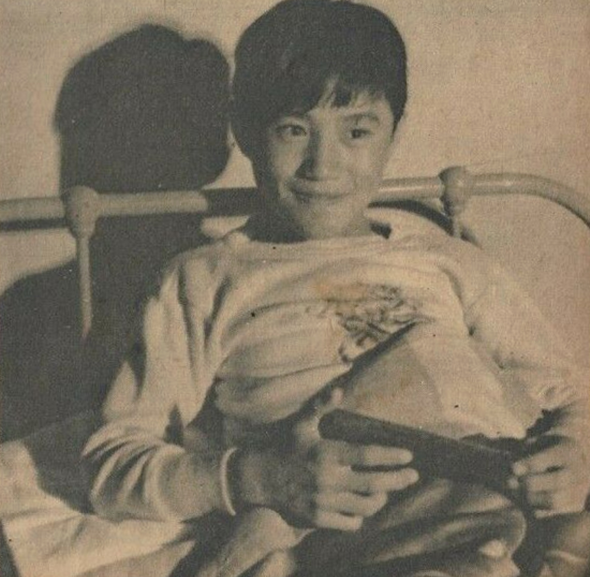 牛犇的传奇人生，6岁父母双亡，11岁开始演戏，85岁获终身成就奖