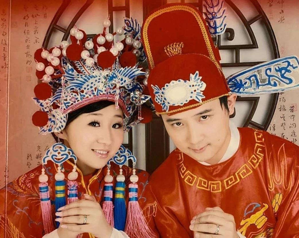 傅首尔个人资料简介是哪里人（人间清醒的傅首尔，为爱喝洗洁精）