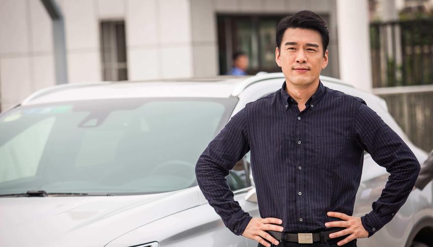 王耀庆个人资料简介 霸道总裁专业户，从小立志当奸商，却成了剧中最有钱的人