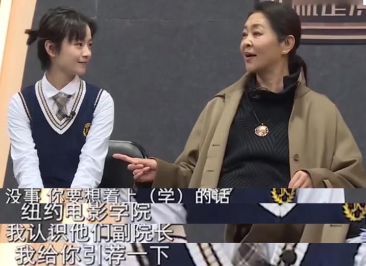 李庚希的个人资料（李庚希：背景强大素质太低，靠徐静蕾走红，却扔烟头人设崩塌）