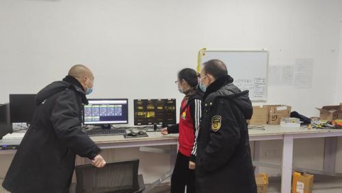 潜江电影院今日电影(潜江电影院今日电影排期)-第2张图片-