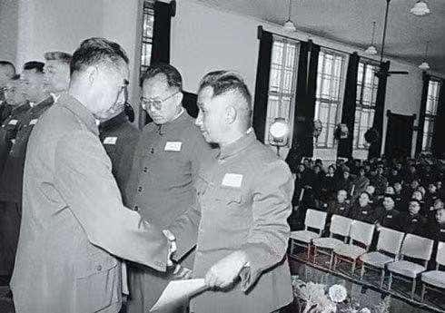 开国元帅中为何只有徐帅一人是北方人(徐帅个人资料)