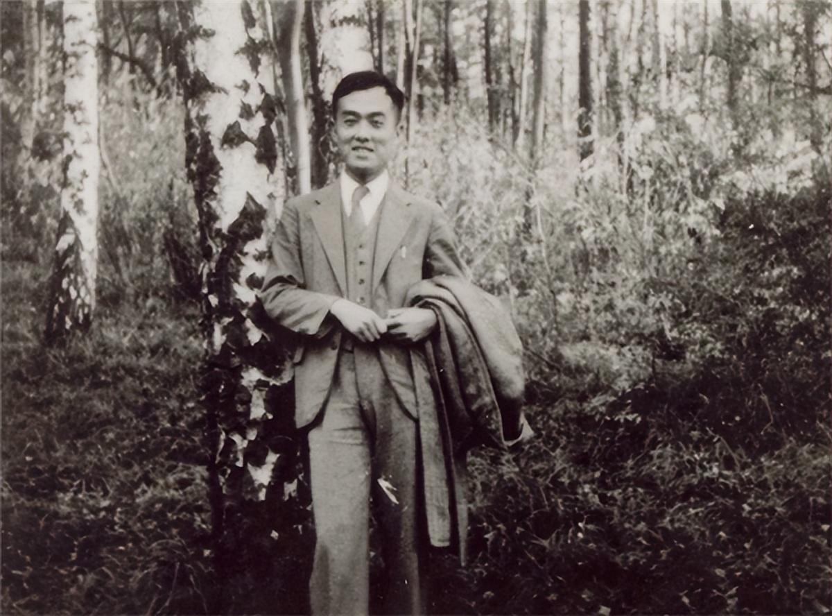 季羡林的简介资料（季羡林一生多病痛，却长寿活到98岁，全靠“三不”养生术）