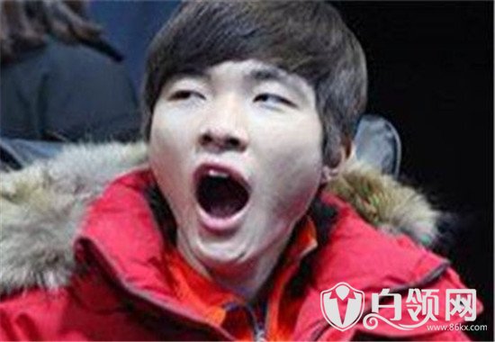 pdd女朋友沈灵敏背景资料照片,刘谋pdd和沈灵敏怎么认识的