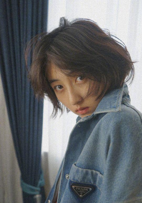 左眼哀伤落泪，右眼恐惧泪止！19岁的张子枫，演技绝了