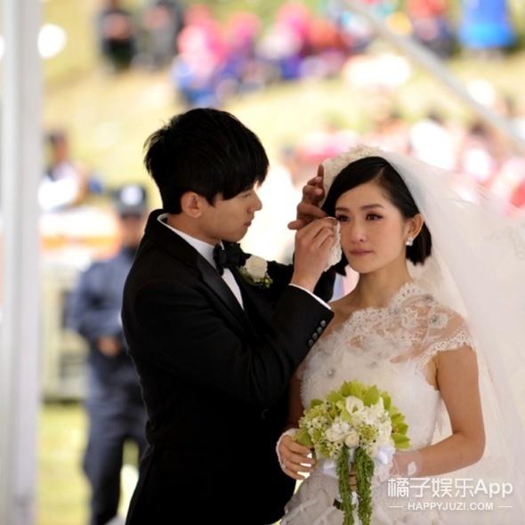 打破世人嘲讽的甜蜜，谢娜张杰结婚10年恩爱如初，娜就是爱情吧