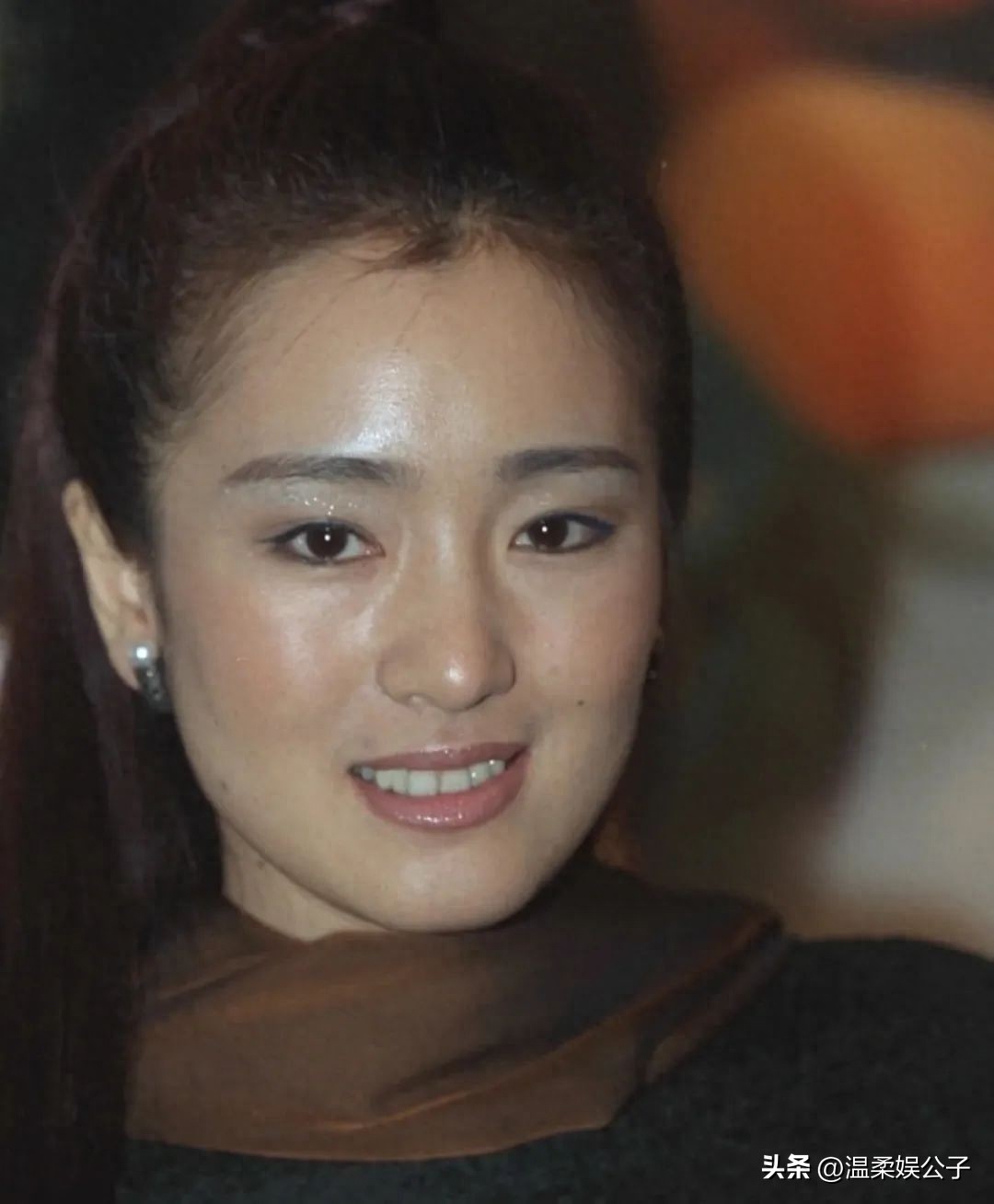 为何说章子怡不是巩俐第二?看完两人的合影我懂了