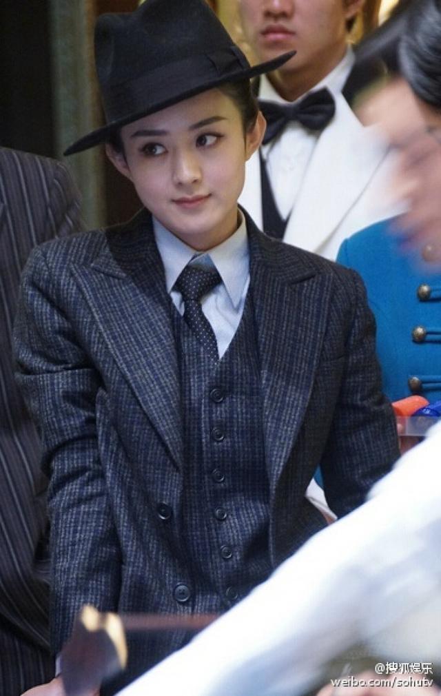 赵丽颖与陈伟霆深情告白(陈伟霆变身老佛爷)(20)