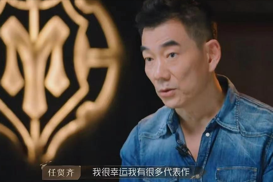 昔日天王任贤齐现身黄鹤楼，他如今过得怎么样？