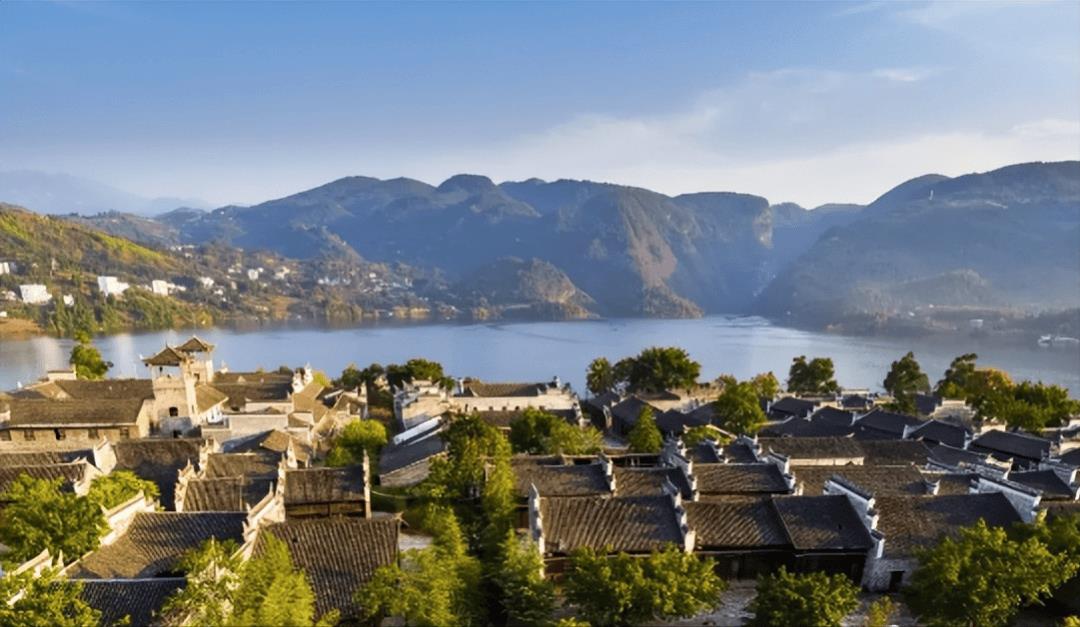 长江三峡 旅游（长江三峡旅游景点及特点介绍）