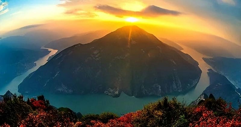 长江三峡 旅游（长江三峡旅游景点及特点介绍）