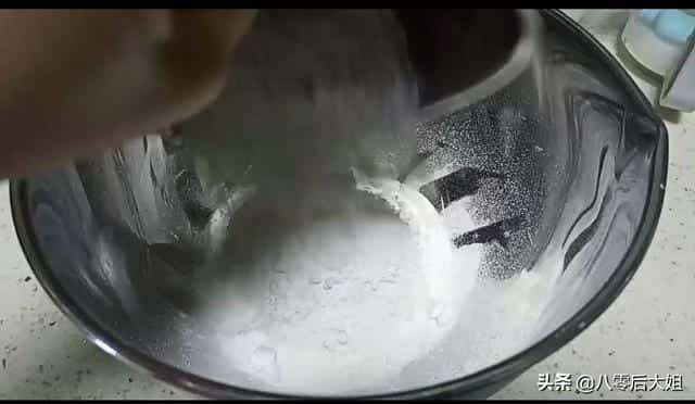 粘米粉怎么做好吃,粘米粉的吃法（粘米粉简单小吃）