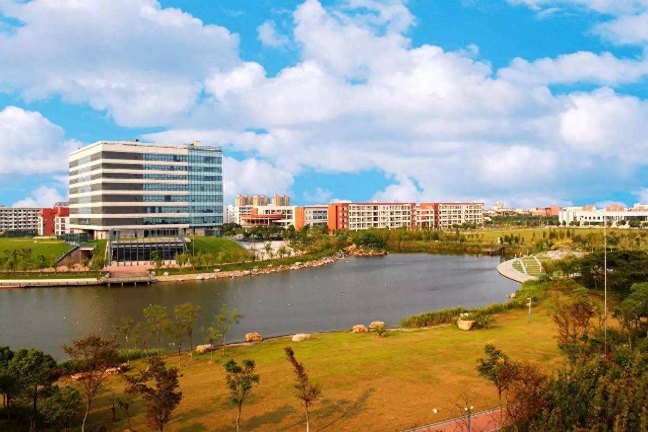 你只知道上海复旦大学?原来上海还藏着这5个大学城