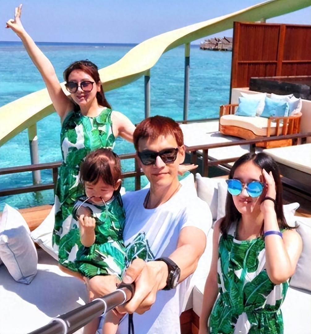 小李琳现任老公是谁(小李琳的婚姻现状)-