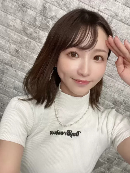 F社一姐天使もえ美图分享，会社门面担当！