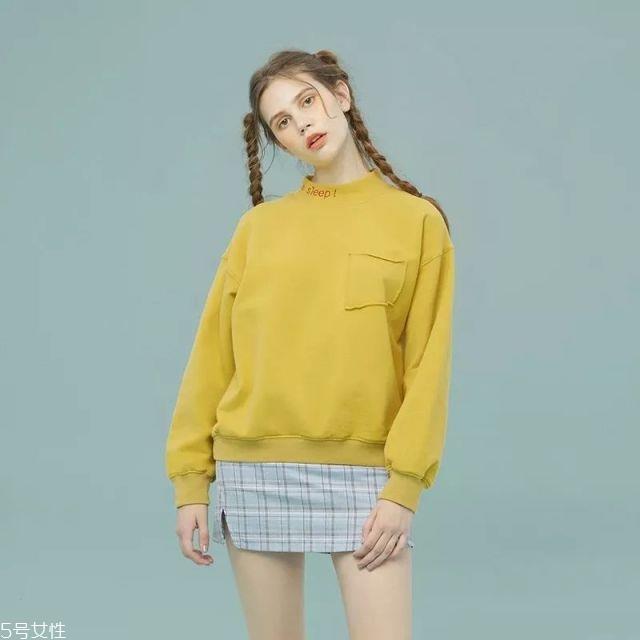 秋冬卫衣怎么搭配 6种搭配时尚一季