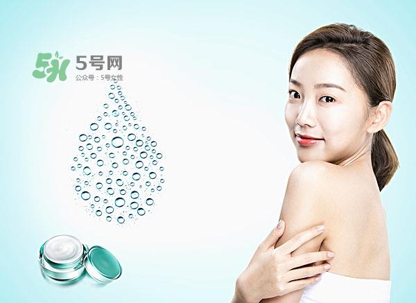 干性皮肤怎么保湿 干性皮肤怎样补水保湿