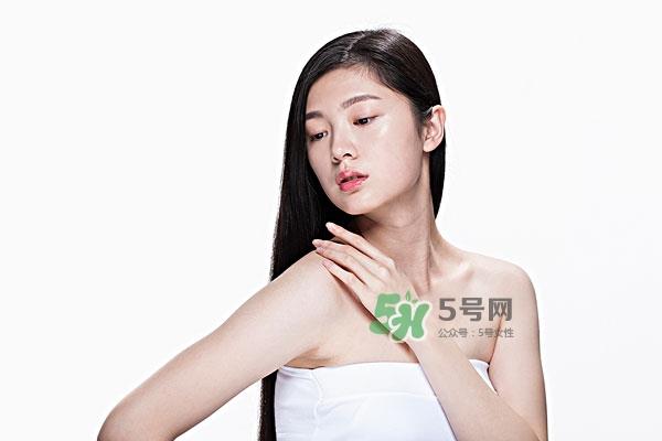 干性皮肤怎么保湿 干性皮肤怎样补水保湿