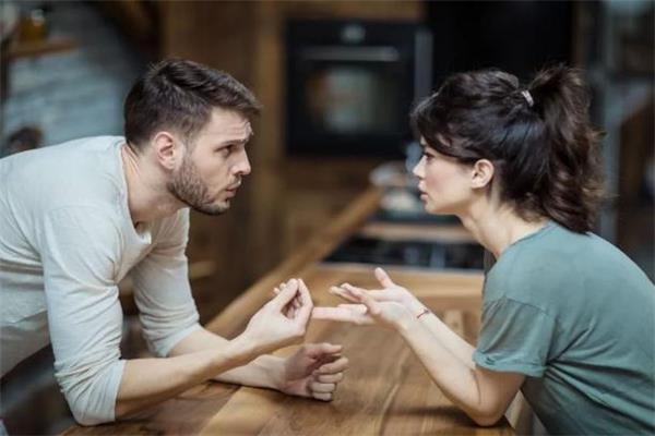 成年人感情里的潜规则有哪些 成年人的爱情为什么这么难 成年人感情里的潜规则有哪些 成年人的爱情为什么这么难