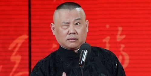 何炅44岁,吴彦祖44岁,刘恺威44岁,而他45岁却像他们爹