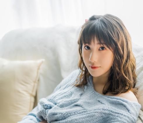 《奇葩说》马剑越宣布得子,老公张杰在旁细心照顾,一家人好甜蜜