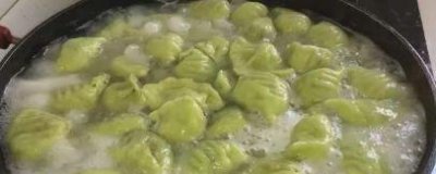 ​冬天用小白菜包饺子，大厨来教你