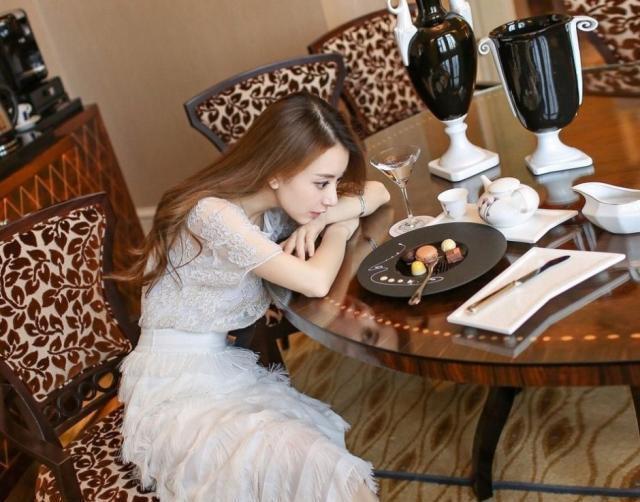 郭富城出席活动谈女儿近况,内地嫩模方媛或许是最适合他的另一半