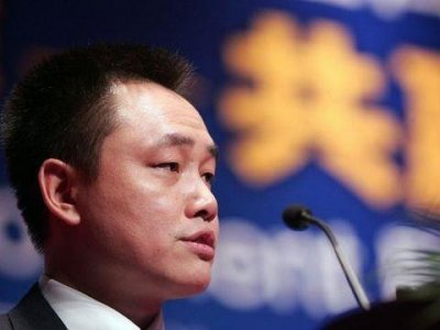 ​白手起家真的存在吗？3个穷人成为中国首富，他的成功靠一张纸