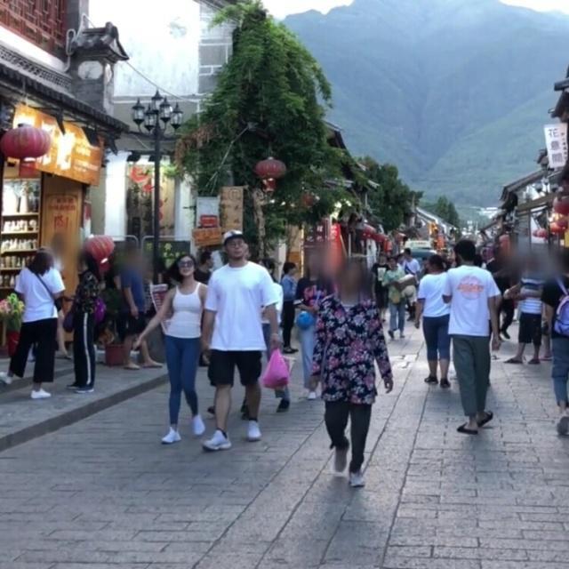 赵奕欢:一个被性感耽误的初代宅男女神