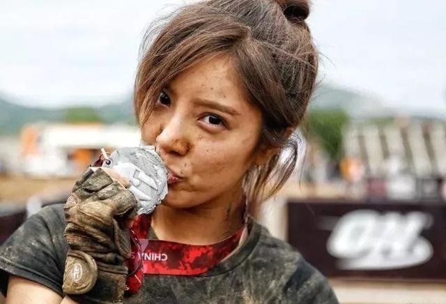 赵奕欢:一个被性感耽误的初代宅男女神