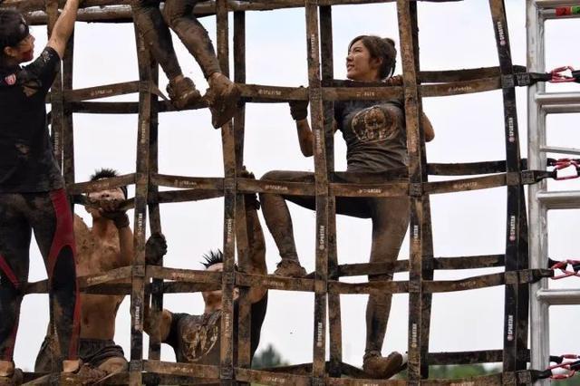 赵奕欢:一个被性感耽误的初代宅男女神