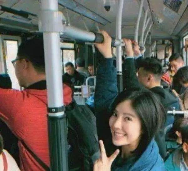 赵奕欢:一个被性感耽误的初代宅男女神